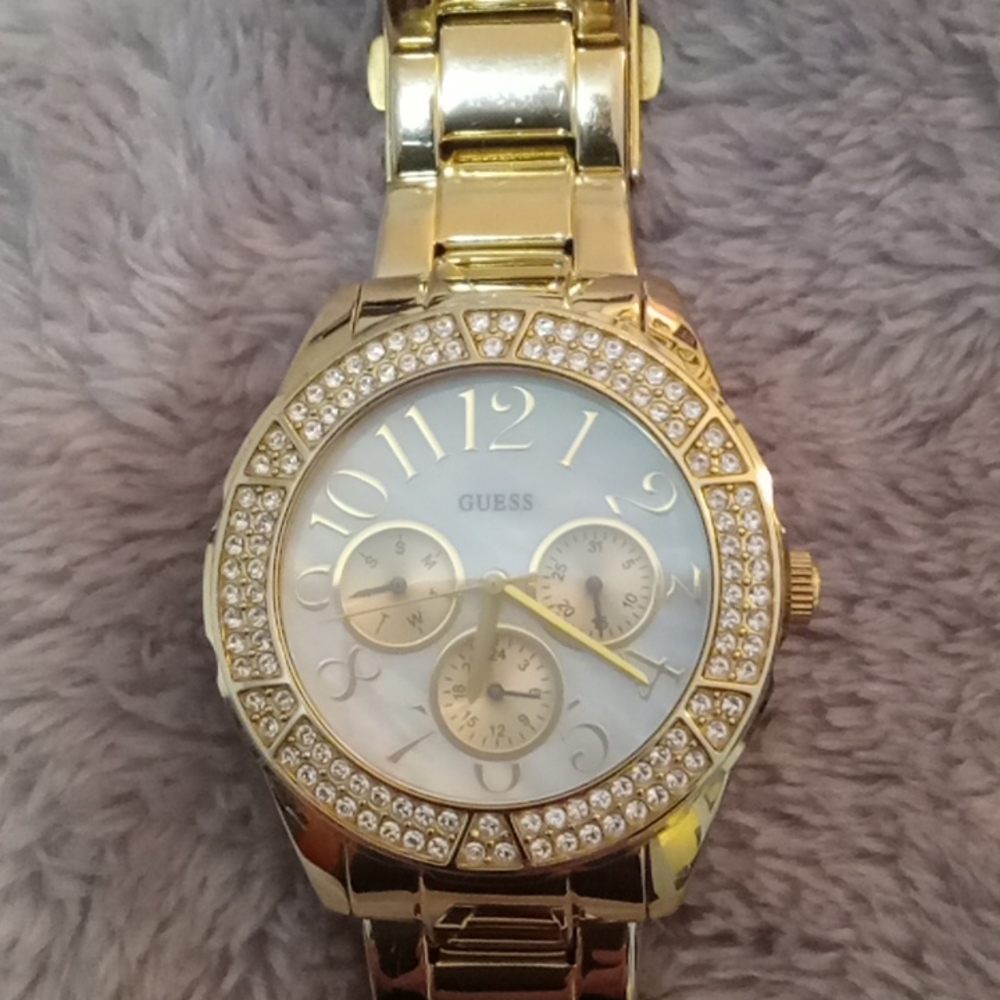 Guess watch